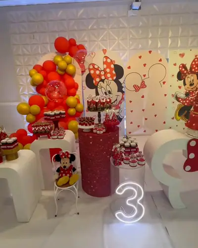 Minnie · Alice, festa realizada no Espaço Comemora em 2026