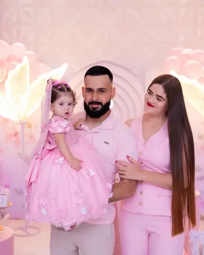 asas de fada iluminadas, tudo rosa, neon 1. Festa realizada no Espaço Comemora em 2026